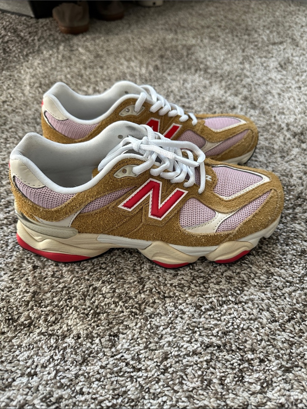 New Balance 9060 tan color with red and purple size 5.5 men’s or 7 women’s